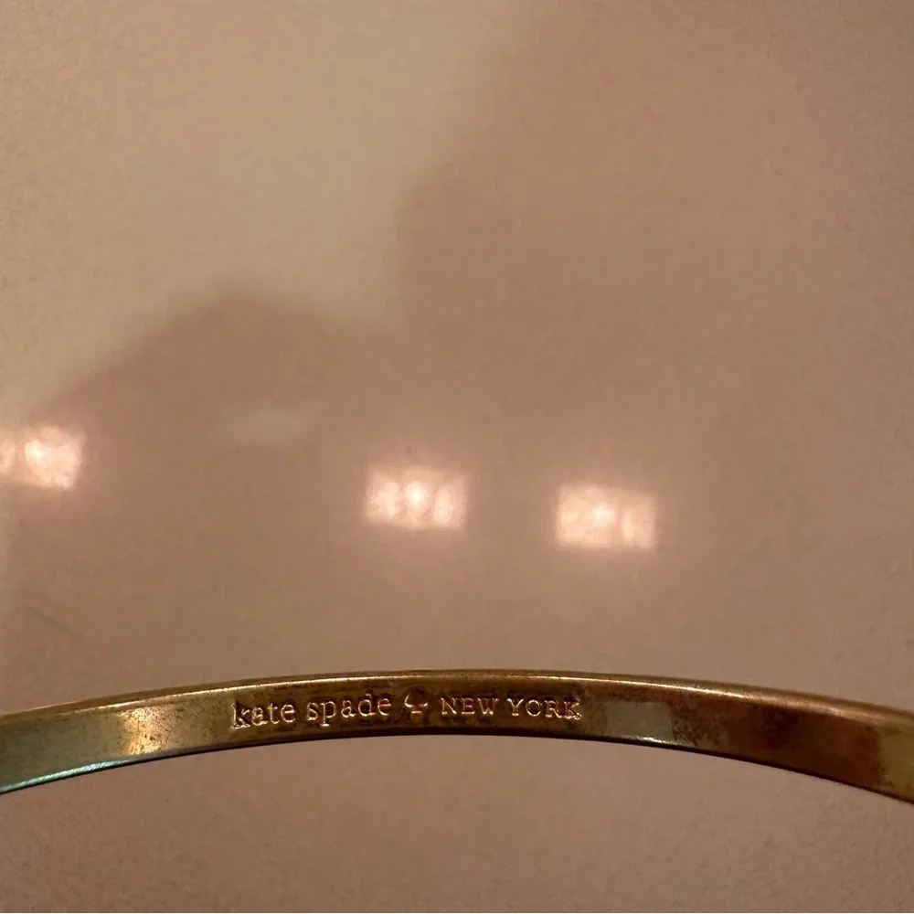 Kate Spade “Make a Splash” Idiom Bangle Bracelet Turquoise Enamel Gold Tone